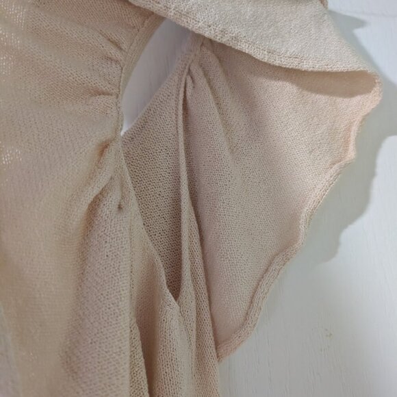 NEW Zara | Asymmetrical Ruffle Knit Top in Ecru - Picture 4 of 8